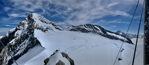 Uma Vista Panorâmica Das Belas Montanhas Durante Inverno — Fotografia de Stock
