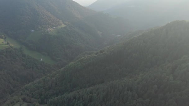 スイスのティチーノに位置するThe Valle Muggioの美しい景色 — ストック動画
