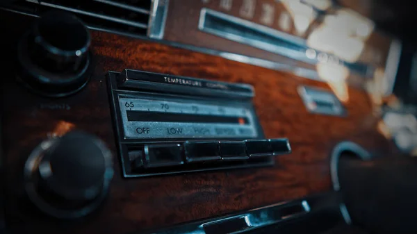 Close Rádio Carro Antigo — Fotografia de Stock