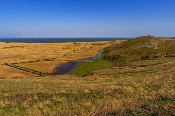 Estrecho Río Rodeado Hierba Seca Dobruja Rumania —  Fotos de Stock