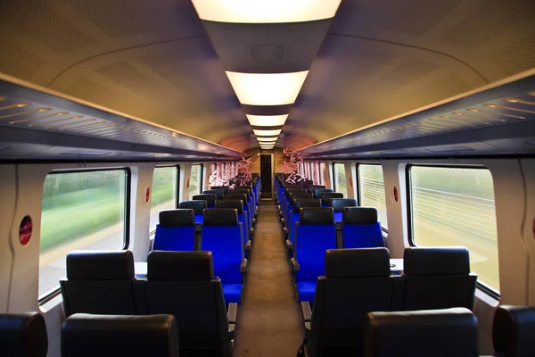 Una Tarjeta Tren Vacía Mientras Viaja Entre Rotterdam Utrecht Los —  Fotos de Stock