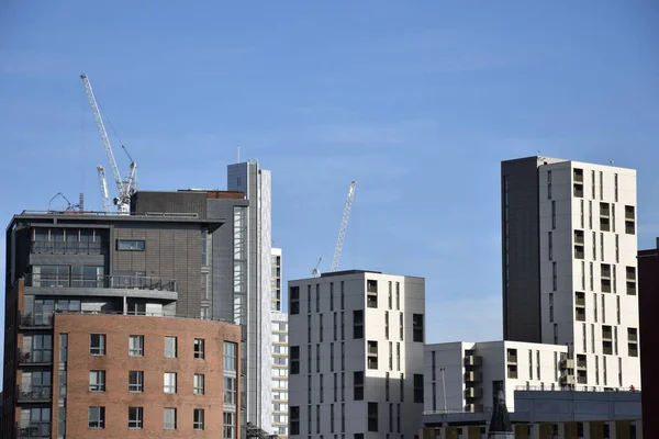 Eine Landschaft Aus Städtischen Gebäuden Und Neubauten Mit Kränen Manchester — Stockfoto