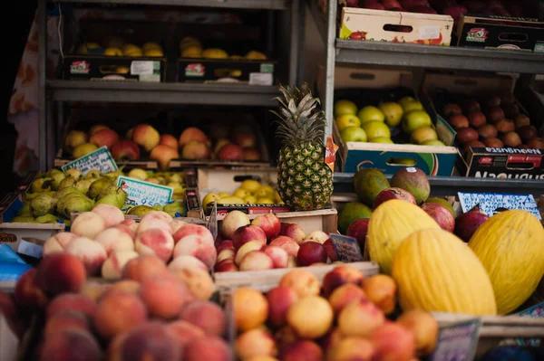 Deliziosi Frutti Venduti Mercato All Aperto Nella Strada Rethymno Creta — Foto Stock
