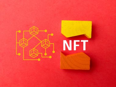 Kırmızı arkaplanda NFT metin içeren renkli ahşap blok ve simge tasarımı.