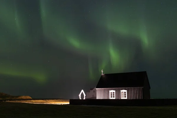 Όμορφα Βόρεια Φώτα Στο Reykjanes Skaginn Χερσόνησο Πάνω Από Μαύρη — Φωτογραφία Αρχείου