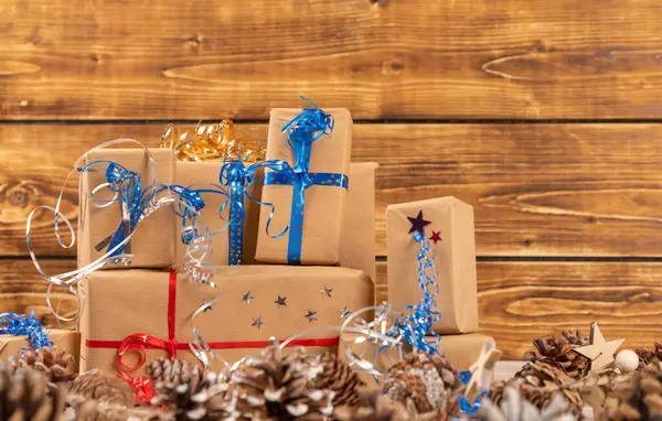 Une Vue Nombreux Cadeaux Noël Avec Des Rubans Brillants Colorés — Photo
