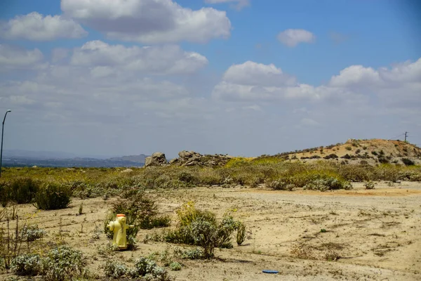 Empty Dry Field Hills — Stock Photo, Image