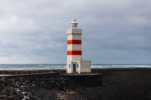Uma Vista Panorâmica Famoso Farol Gardur Costa Islândia — Fotografia de Stock