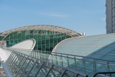 Parque das Nacoes 'daki modern mimariye sahip binaların detayları.