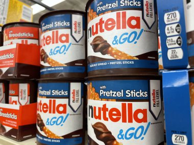 Grovetown, Ga USA - 04: 20 22: Nutella Perakende satış mağazasının yan manzarasına yayıldı