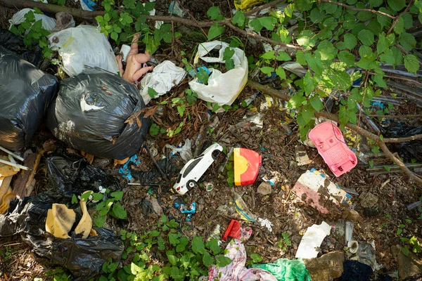 Fly Tipping Van Afval Stedelijk Bos Naast Weg — Stockfoto