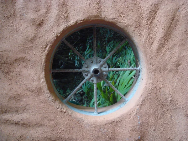 Yuvarlak Pencerenin Yakın Çekim Görüntüsü — Stok fotoğraf