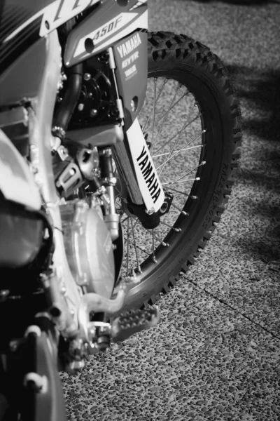 Yamaha Wr450F Black White Enduro — стокове фото