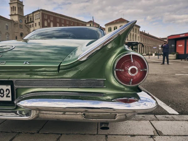 Výstřel Zezadu Starověkého Buicku Electra 1960 Splitu Chorvatsko — Stock fotografie