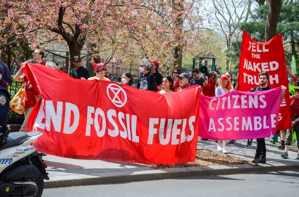 Die Aktivisten Von Extinction Rebellion Protestieren Für Klimagerechtigkeit New York — Stockfoto