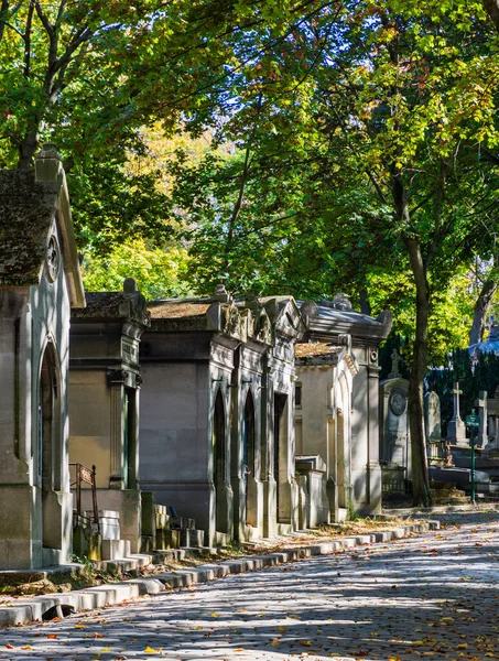 Путь Через Кладбище Пере Фазез Париже Франция Осенним Днем — стоковое фото