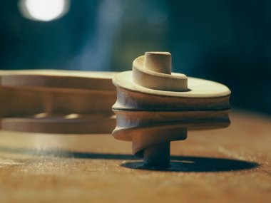 Klasik keman modeli el yapımı kaydırma