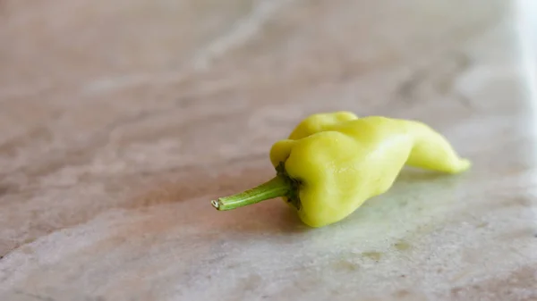 Een Close Shot Van Een Groene Peper — Stockfoto