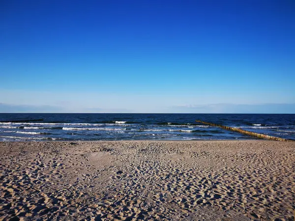 Closeup Wavy Sea Sandy Coast — Stock Photo, Image