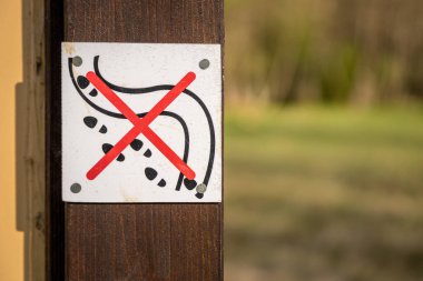 Macaristan 'ın Szoce kentindeki bir tabelaya yakın çekim