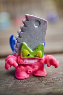 Sihirli Kutu Markası Süper Şey Bud Sawler Kötü adam takımından oyuncak biblo