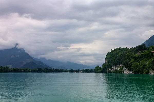 Hermosa Vista Del Lago Brienz Sobre Fondo Los Alpes Interlaken — Foto de Stock