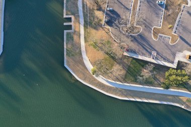 ABD 'nin merkezindeki Colorado Nehri' nin yüksek açılı görüntüsü.