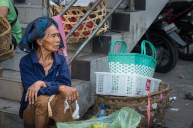Ubud, Bali, Endonezya 'da yoğun radyasyon pazarı