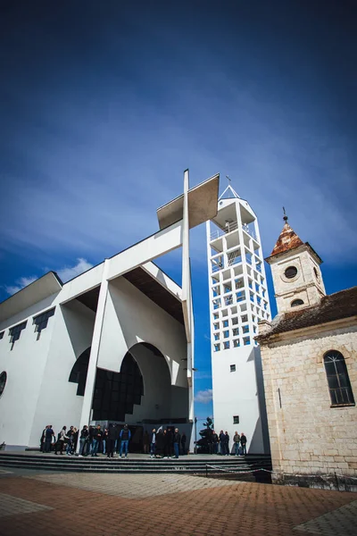 Bosna Hersek Teki Brcko Yakınlarındaki Zovik Teki Katolik Kilisesinin Düşük — Stok fotoğraf