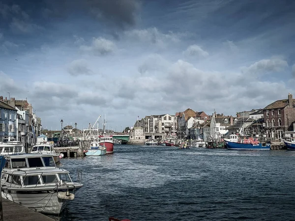 Vacker Utsikt Över Båtar Hamnen Vid Weymouth Quay Våren — Stockfoto