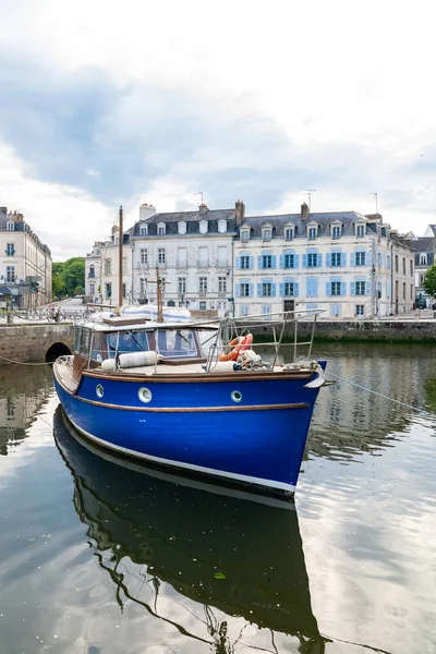 Vannes Vacker Stad Bretagne Båtar Hamnen Med Typiska Hus — Stockfoto