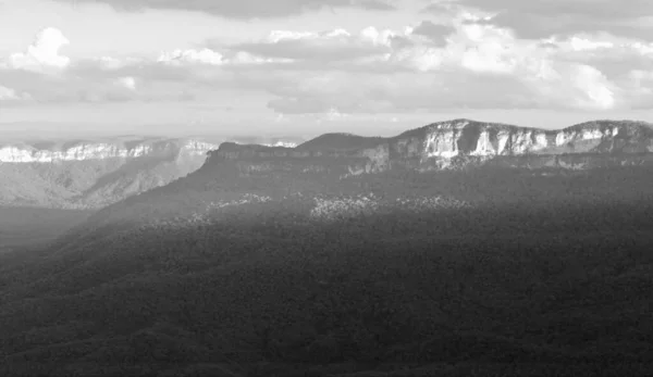 Graustufenansicht Der Blue Mountains Sydney Australien — Stockfoto