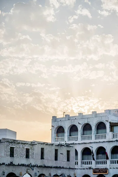 Zdjęcie Pionowe Souq Waqif Targowiska Doha Stanie Katar Zachodzie Słońca — Zdjęcie stockowe