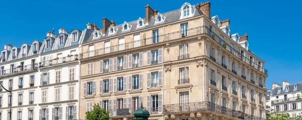 Париж Красивые Здания Place Nation Районе 11E — стоковое фото