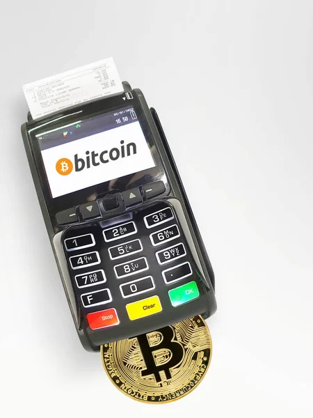 Terminal Pos Para Pagamentos Bitcoin Isolado Fundo Branco — Fotografia de Stock