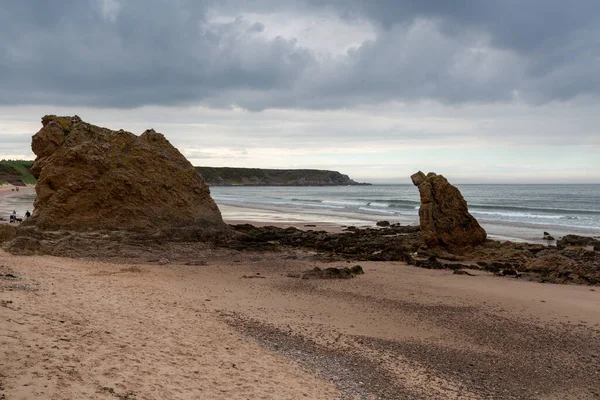 Rock Formations Cullen Sandy Beach Scotland — Stock Photo, Image