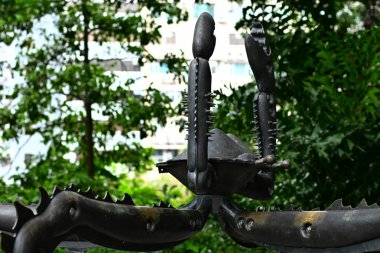 Hong Kong, Kowloon Park 'taki bir sanat eserinin yakın çekimi.