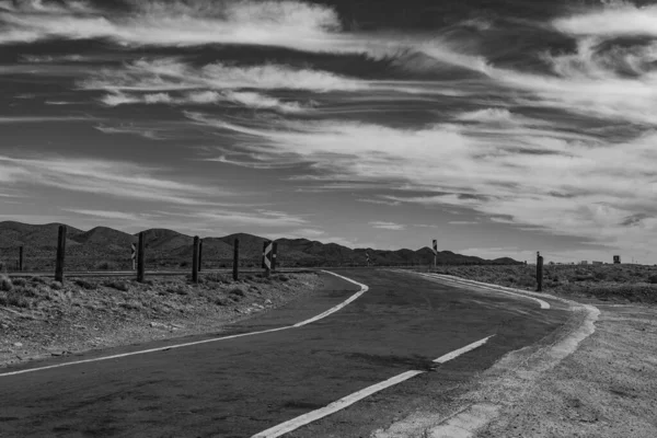 Grayscale Shot Road Cloudy Day — Stock Photo, Image