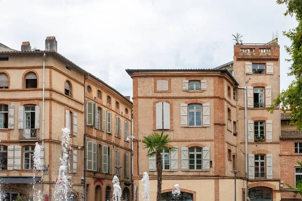 Montauban Bella Città Francese Nel Sud Vecchie Case Colorate — Foto Stock