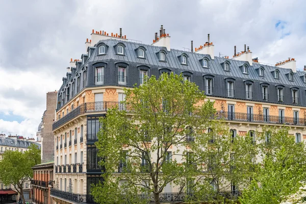 Париж Прекрасні Будівлі Вид Куле Verte Рене Думонт Районі Стежка — стокове фото
