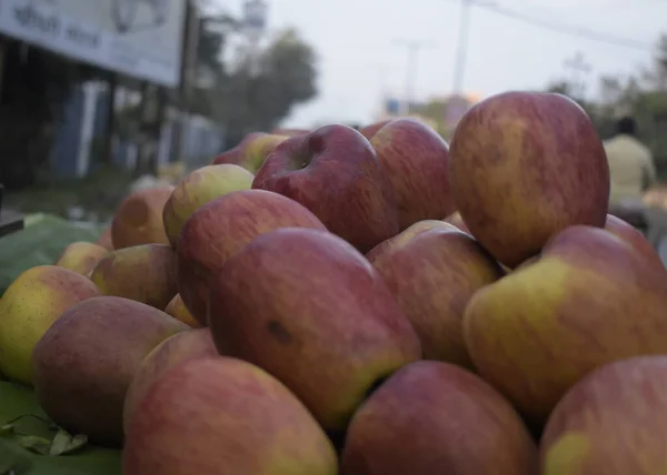 Maçãs Vermelhas Grandes Quantidades — Fotografia de Stock