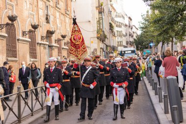 ÇOCUKLARIN İLKİ İLKİ İLK İLKİNCİ MADRİD BÖLÜM BÜYÜK MESSEGİLERİN PRÜK PRÜZESİ MÜZESİ