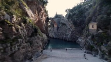 Fiordo Di Furore 'dan İHA atışı