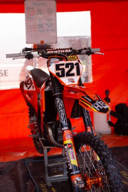 Garajda yepyeni bir Gaildorf Msc Gaildorf Motocross.