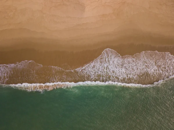 Waves Washing Beach Atlantic Ocean Waves Breaking Beach Aerial Photo — Stock Photo, Image