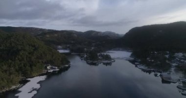 Stavanger ve Frederikshavn şehirleri, Danimarka ve Norveç arasındaki sınırın insansız hava aracı görüntüleri.
