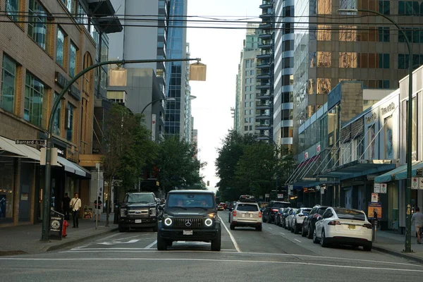 Centro Vancouver Con Strade Trafficate Auto Moderne Edifici Alti Grattacieli — Foto Stock