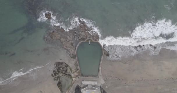 Aerial View Wavy Bretagne Brittany Ocean Water Swimming Pool — Stock Video