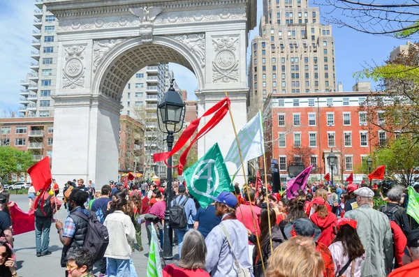 米国ニューヨークの気候正義のために抗議する絶滅反乱の活動家 — ストック写真
