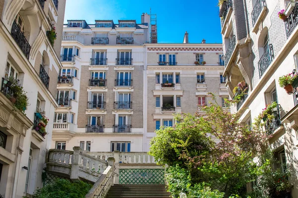 París Montmartre Edificios Típicos Escalera Vista Romántica —  Fotos de Stock